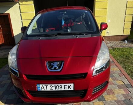 Червоний Пежо 5008, об'ємом двигуна 1.6 л та пробігом 195 тис. км за 7000 $, фото 1 на Automoto.ua