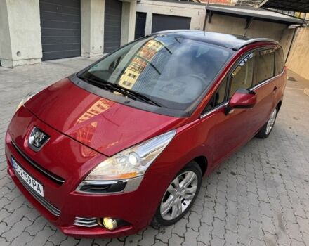 Красный Пежо 5008, объемом двигателя 2 л и пробегом 315 тыс. км за 8500 $, фото 10 на Automoto.ua