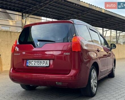 Красный Пежо 5008, объемом двигателя 2 л и пробегом 319 тыс. км за 8000 $, фото 3 на Automoto.ua
