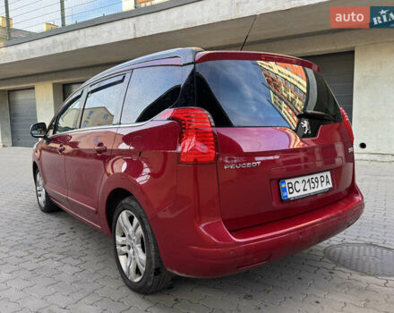 Красный Пежо 5008, объемом двигателя 2 л и пробегом 315 тыс. км за 8500 $, фото 14 на Automoto.ua