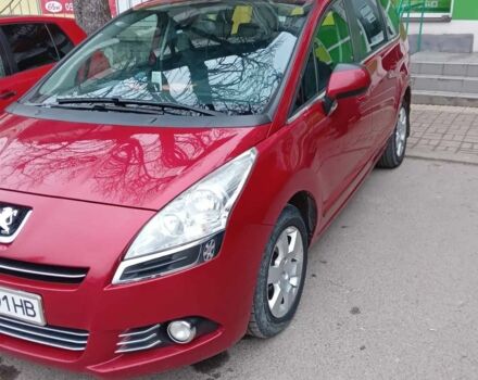 Красный Пежо 5008, объемом двигателя 1.6 л и пробегом 280 тыс. км за 7150 $, фото 1 на Automoto.ua