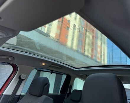 Красный Пежо 5008, объемом двигателя 2 л и пробегом 315 тыс. км за 8500 $, фото 14 на Automoto.ua