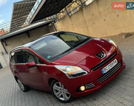 Красный Пежо 5008, объемом двигателя 2 л и пробегом 315 тыс. км за 8500 $, фото 2 на Automoto.ua