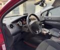 Красный Пежо 5008, объемом двигателя 2 л и пробегом 315 тыс. км за 8500 $, фото 12 на Automoto.ua