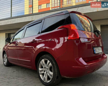 Красный Пежо 5008, объемом двигателя 2 л и пробегом 315 тыс. км за 8500 $, фото 15 на Automoto.ua