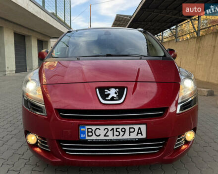 Красный Пежо 5008, объемом двигателя 2 л и пробегом 315 тыс. км за 8500 $, фото 17 на Automoto.ua