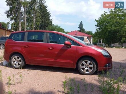Красный Пежо 5008, объемом двигателя 1.6 л и пробегом 170 тыс. км за 6300 $, фото 1 на Automoto.ua