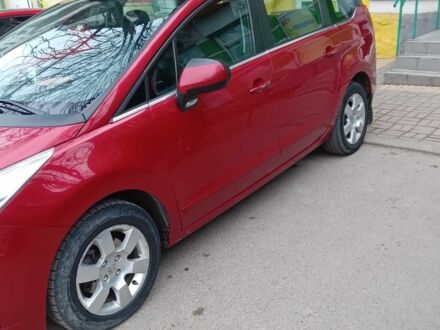 Червоний Пежо 5008, об'ємом двигуна 1.6 л та пробігом 280 тис. км за 7150 $, фото 1 на Automoto.ua