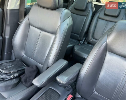 Пежо 5008, об'ємом двигуна 1.6 л та пробігом 249 тис. км за 6999 $, фото 12 на Automoto.ua