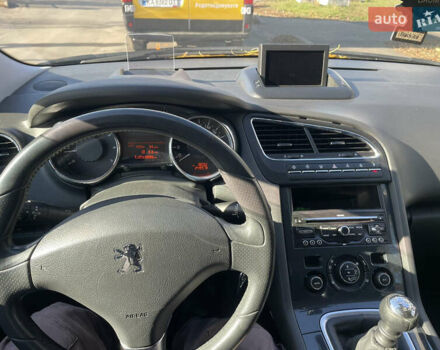 Пежо 5008, об'ємом двигуна 1.6 л та пробігом 249 тис. км за 6999 $, фото 19 на Automoto.ua