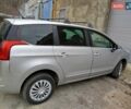 Пежо 5008, объемом двигателя 1.6 л и пробегом 278 тыс. км за 7500 $, фото 2 на Automoto.ua