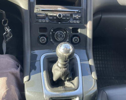 Пежо 5008, об'ємом двигуна 1.6 л та пробігом 249 тис. км за 6999 $, фото 20 на Automoto.ua