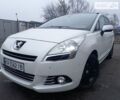 Пежо 5008, об'ємом двигуна 1.6 л та пробігом 213 тис. км за 7300 $, фото 4 на Automoto.ua