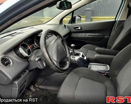 Пежо 5008 2011 в Белой Церкве на Automoto.ua Пежо 5008, объемом двигателя 2 л и пробегом 265 тыс. км за 6850 $, фото 7 на Automoto.ua