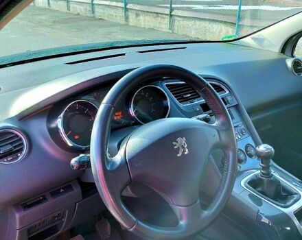 Пежо 5008, об'ємом двигуна 1.6 л та пробігом 170 тис. км за 8500 $, фото 10 на Automoto.ua