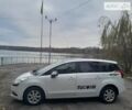 Пежо 5008, объемом двигателя 1.6 л и пробегом 242 тыс. км за 8150 $, фото 2 на Automoto.ua