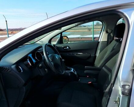 Пежо 5008, об'ємом двигуна 1.6 л та пробігом 170 тис. км за 8500 $, фото 9 на Automoto.ua