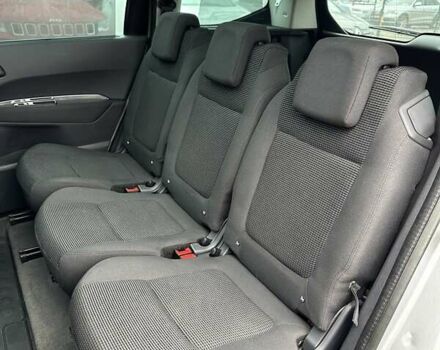 Пежо 5008, объемом двигателя 1.6 л и пробегом 195 тыс. км за 6600 $, фото 16 на Automoto.ua