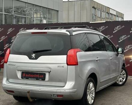 Пежо 5008, объемом двигателя 1.6 л и пробегом 195 тыс. км за 6600 $, фото 7 на Automoto.ua