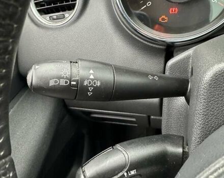 Пежо 5008, объемом двигателя 1.6 л и пробегом 195 тыс. км за 6600 $, фото 35 на Automoto.ua