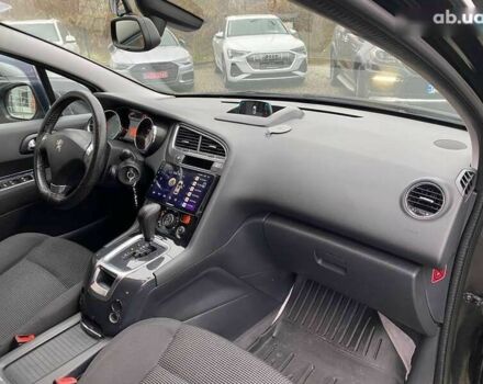 Пежо 5008, объемом двигателя 2 л и пробегом 240 тыс. км за 11600 $, фото 8 на Automoto.ua