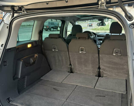 Пежо 5008, объемом двигателя 1.56 л и пробегом 208 тыс. км за 9650 $, фото 31 на Automoto.ua