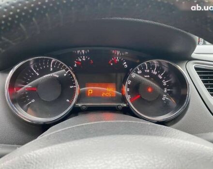 Пежо 5008, объемом двигателя 2 л и пробегом 240 тыс. км за 11600 $, фото 12 на Automoto.ua