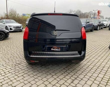 Пежо 5008, объемом двигателя 2 л и пробегом 240 тыс. км за 11600 $, фото 5 на Automoto.ua