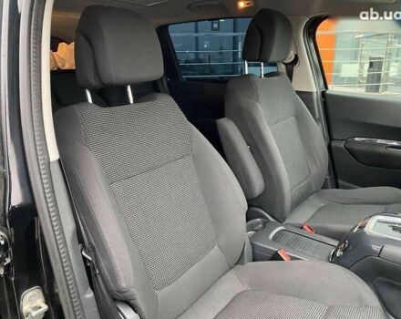 Пежо 5008, объемом двигателя 2 л и пробегом 240 тыс. км за 11600 $, фото 24 на Automoto.ua