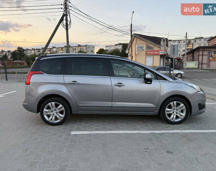 Пежо 5008, объемом двигателя 1.56 л и пробегом 208 тыс. км за 9650 $, фото 7 на Automoto.ua