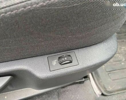 Пежо 5008, объемом двигателя 2 л и пробегом 240 тыс. км за 11600 $, фото 25 на Automoto.ua