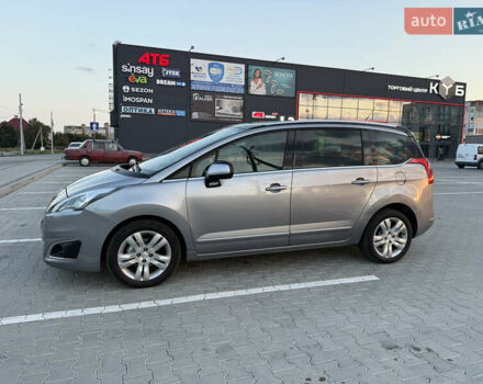 Пежо 5008, объемом двигателя 1.56 л и пробегом 208 тыс. км за 9650 $, фото 2 на Automoto.ua