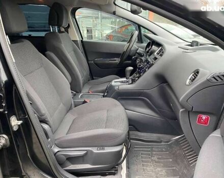 Пежо 5008, объемом двигателя 2 л и пробегом 240 тыс. км за 11600 $, фото 23 на Automoto.ua