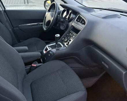 Пежо 5008, объемом двигателя 1.56 л и пробегом 208 тыс. км за 9650 $, фото 27 на Automoto.ua