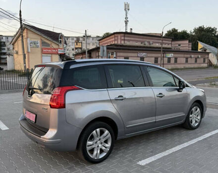 Пежо 5008, объемом двигателя 1.56 л и пробегом 208 тыс. км за 9650 $, фото 6 на Automoto.ua