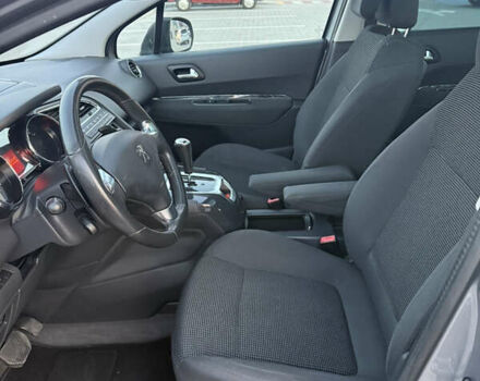 Пежо 5008, объемом двигателя 1.56 л и пробегом 208 тыс. км за 9650 $, фото 17 на Automoto.ua