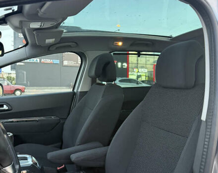 Пежо 5008, объемом двигателя 1.56 л и пробегом 208 тыс. км за 9650 $, фото 32 на Automoto.ua