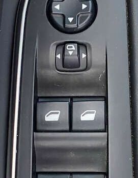 Пежо 5008, об'ємом двигуна 1.5 л та пробігом 142 тис. км за 23450 $, фото 23 на Automoto.ua