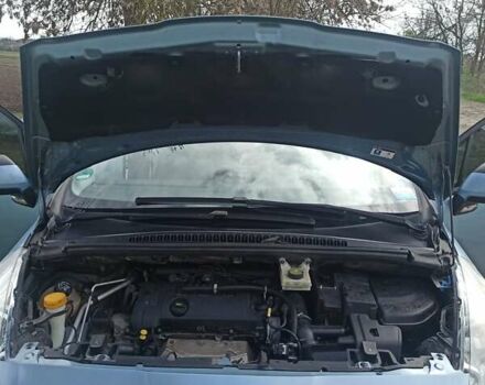Пежо 5008, объемом двигателя 1.56 л и пробегом 205 тыс. км за 6700 $, фото 14 на Automoto.ua