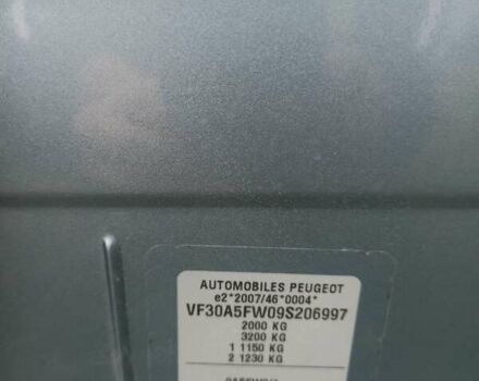 Пежо 5008, объемом двигателя 1.56 л и пробегом 205 тыс. км за 6700 $, фото 5 на Automoto.ua