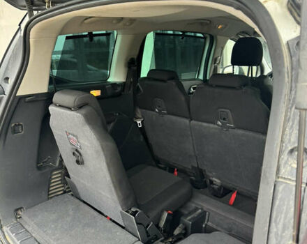 Пежо 5008, объемом двигателя 2 л и пробегом 233 тыс. км за 10500 $, фото 11 на Automoto.ua