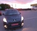 Пежо 5008, объемом двигателя 1.6 л и пробегом 193 тыс. км за 7700 $, фото 2 на Automoto.ua