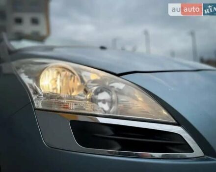 Пежо 5008, объемом двигателя 1.6 л и пробегом 240 тыс. км за 6000 $, фото 4 на Automoto.ua