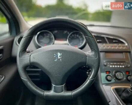 Пежо 5008, объемом двигателя 1.6 л и пробегом 240 тыс. км за 6000 $, фото 10 на Automoto.ua