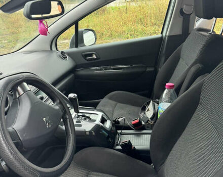 Пежо 5008, объемом двигателя 2 л и пробегом 233 тыс. км за 10500 $, фото 13 на Automoto.ua