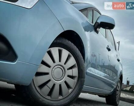 Пежо 5008, объемом двигателя 1.6 л и пробегом 240 тыс. км за 6000 $, фото 6 на Automoto.ua