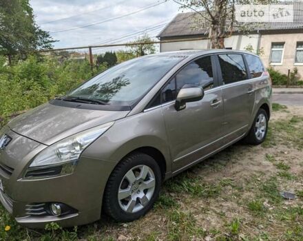 Пежо 5008, об'ємом двигуна 1.6 л та пробігом 214 тис. км за 7750 $, фото 14 на Automoto.ua