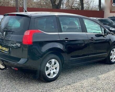 Пежо 5008, объемом двигателя 1.6 л и пробегом 254 тыс. км за 10500 $, фото 5 на Automoto.ua