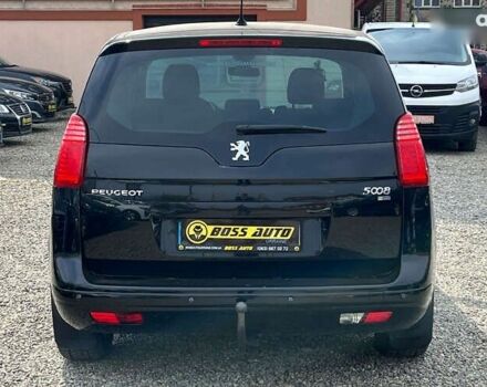 Пежо 5008, объемом двигателя 1.6 л и пробегом 254 тыс. км за 9999 $, фото 4 на Automoto.ua