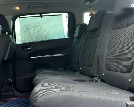 Пежо 5008, об'ємом двигуна 1.6 л та пробігом 254 тис. км за 10200 $, фото 14 на Automoto.ua